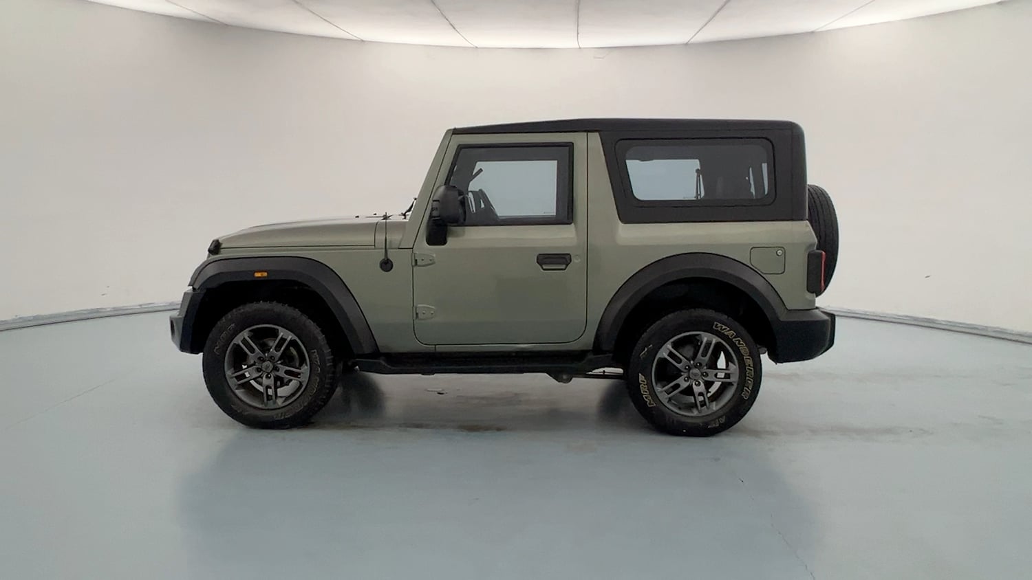 Used 2022 mahindra Thar LX Hard Top Diesel AT 4WD Diesel Automatic exterior LEFT SIDE VIEW