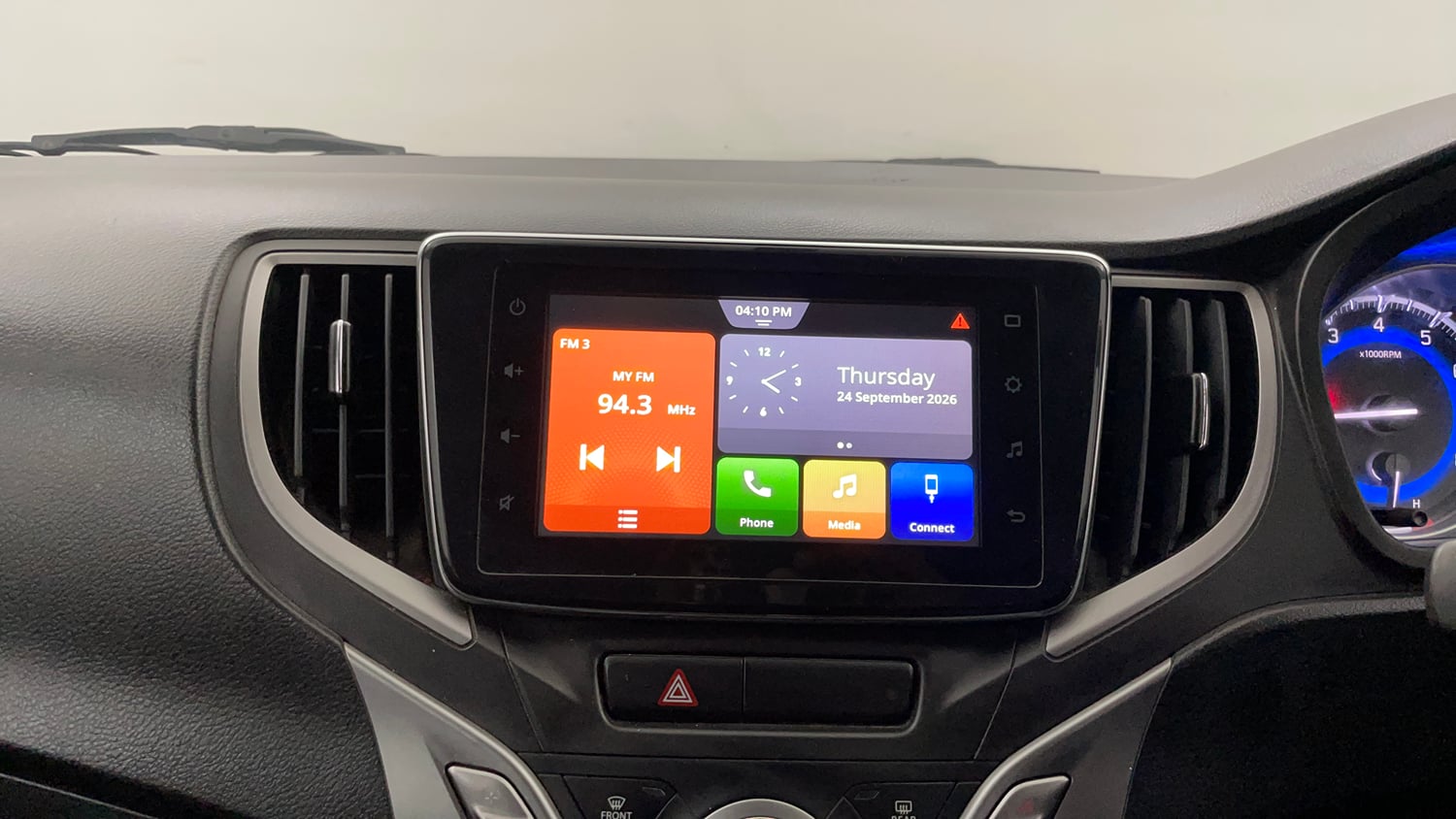 Used 2021 Maruti Suzuki Baleno Zeta Petrol Manual top_features Integrated (in-dash) music system