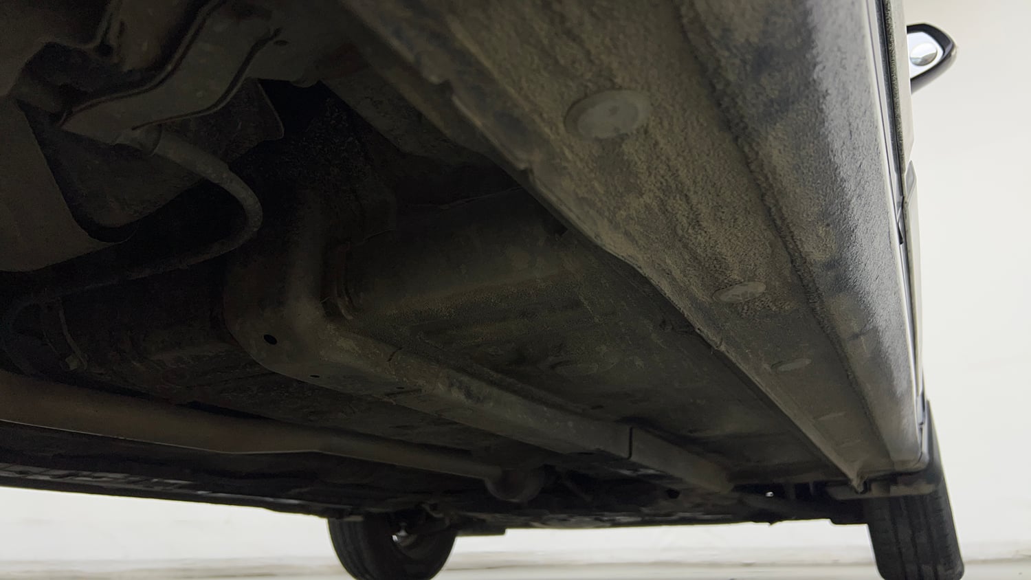 Used 2022 Hyundai Grand i10 Nios Sportz 1.2 Kappa VTVT CNG Cng Manual extra REAR RIGHT UNDERBODY VIEW