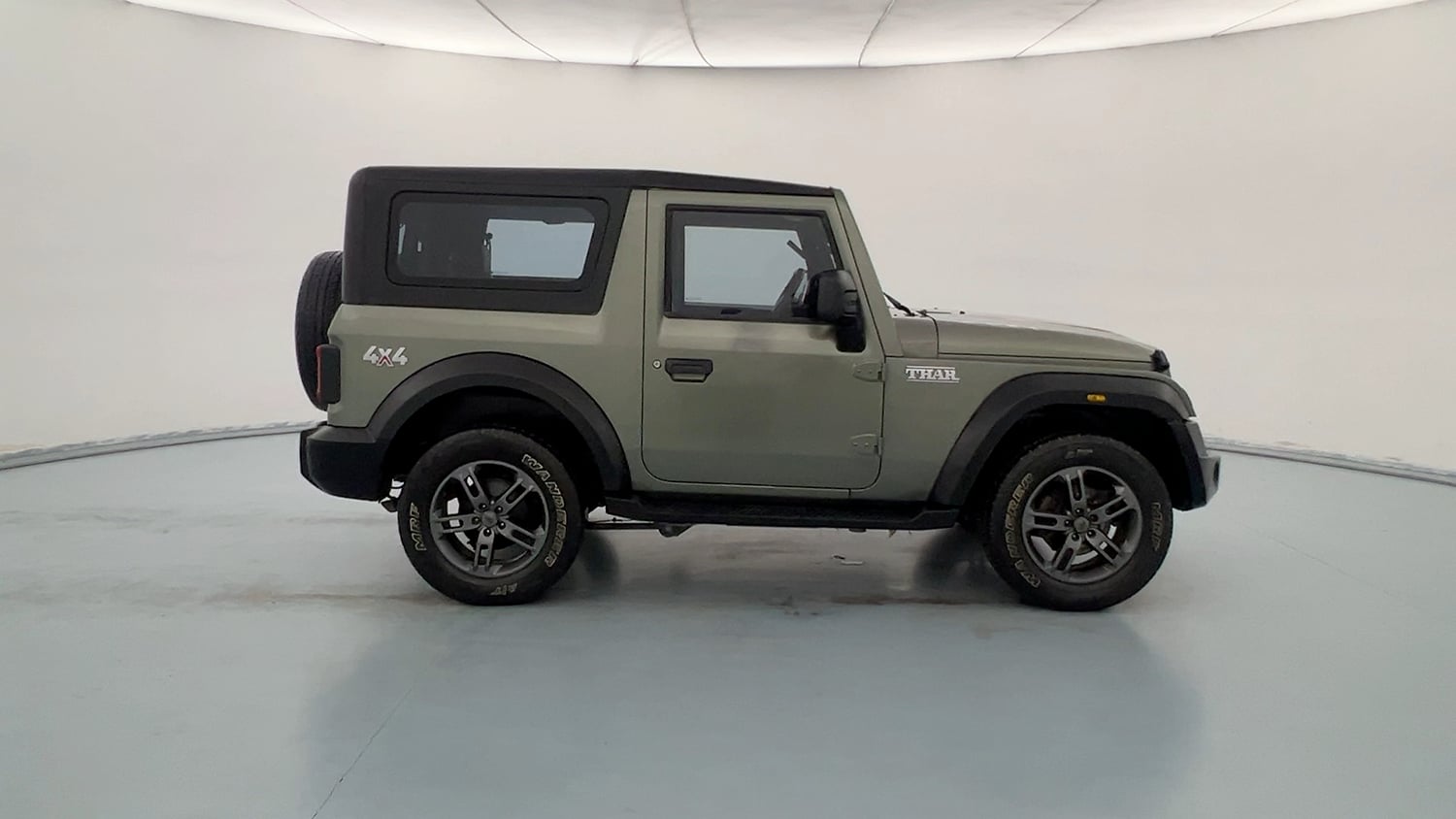 Used 2022 mahindra Thar LX Hard Top Diesel AT 4WD Diesel Automatic exterior RIGHT SIDE VIEW