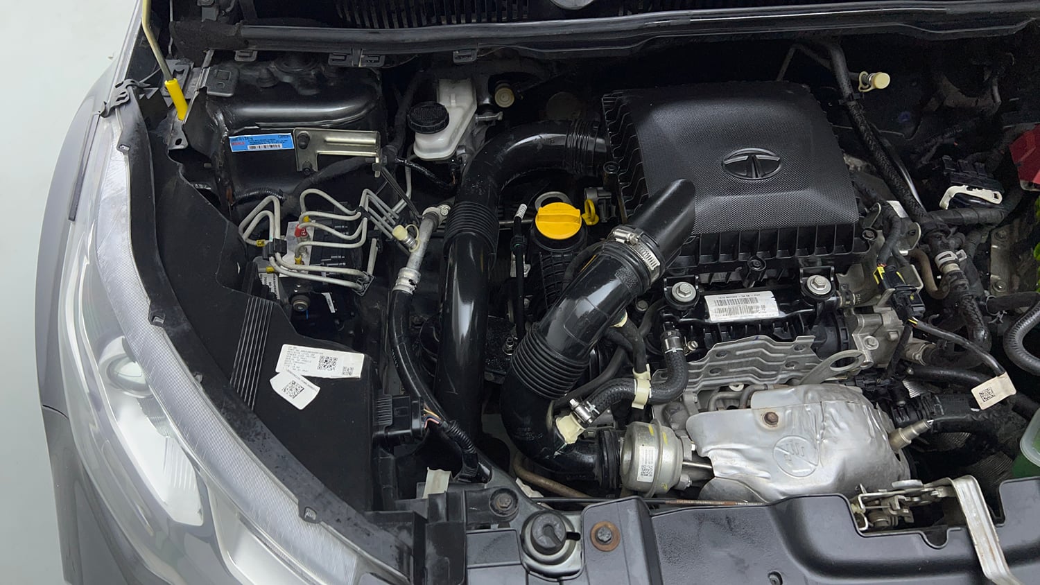 Used 2021 Tata Nexon XZA Plus Petrol Automatic engine ENGINE RIGHT SIDE VIEW