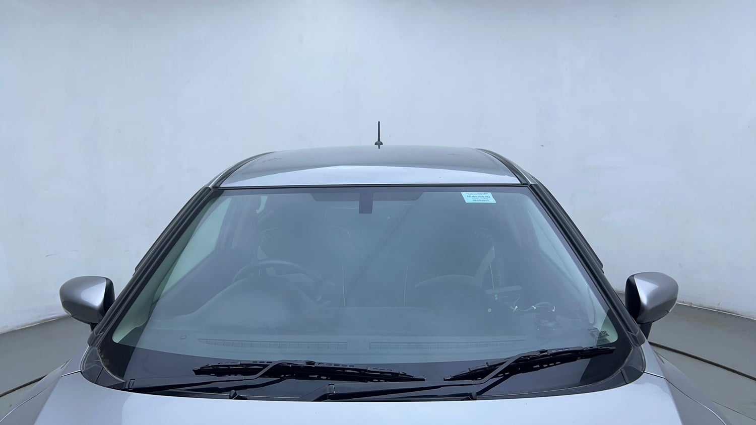 Used 2017 Maruti Suzuki Baleno Zeta 1.2 AT Petrol Automatic exterior FRONT WINDSHIELD VIEW