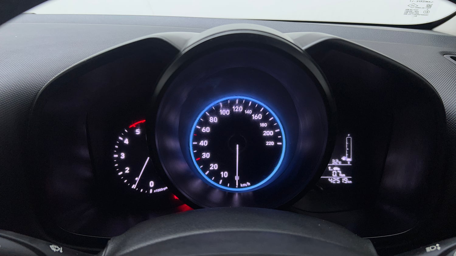 Used 2020 Hyundai Venue SX 1.4 CRDi Diesel Manual interior CLUSTERMETER VIEW