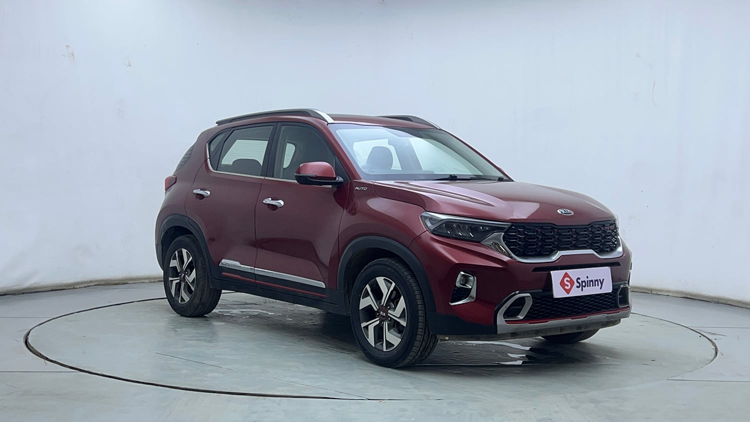 Used 2020 Kia Sonet GTX Plus 1.5 AT Diesel Automatic exterior RIGHT FRONT CORNER VIEW