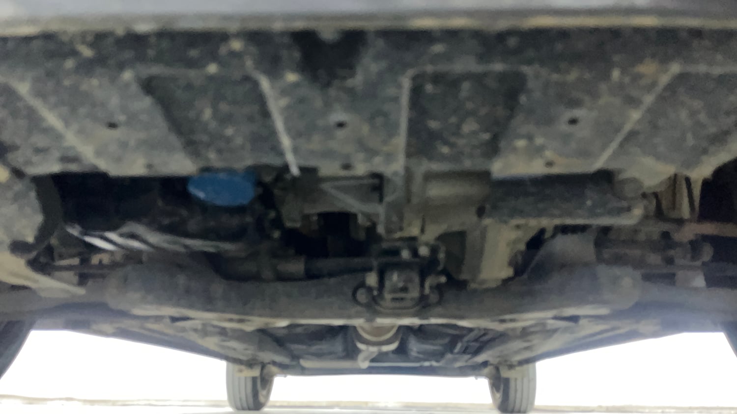 Used 2024 Hyundai Exter SX (O) 1.2 AMT Petrol Automatic extra FRONT LEFT UNDERBODY VIEW