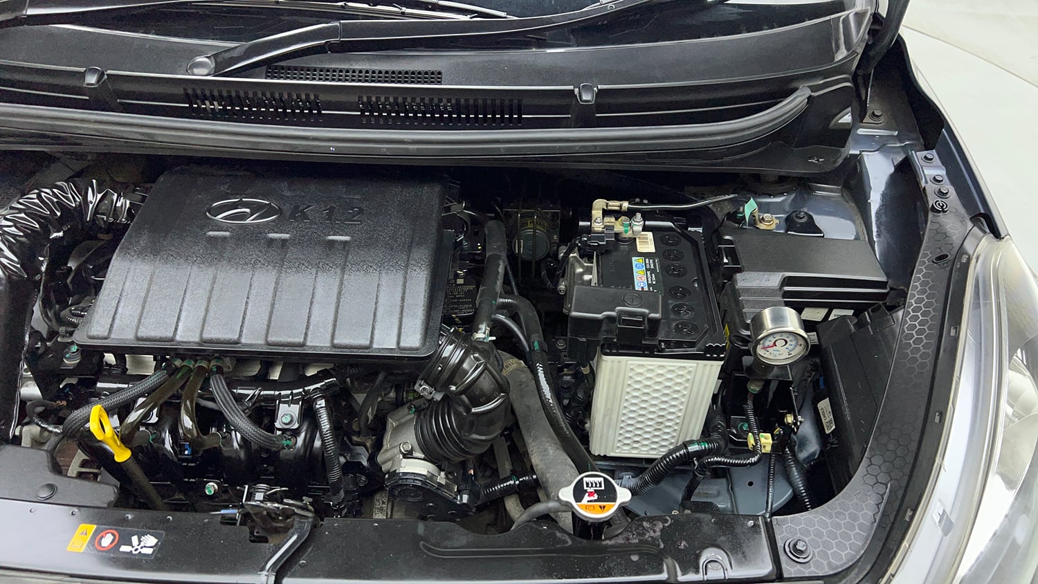 Used 2022 Hyundai Grand i10 Nios Sportz 1.2 Kappa VTVT CNG Cng Manual engine ENGINE LEFT SIDE VIEW