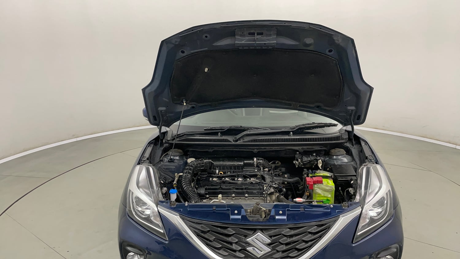 Used 2021 Maruti Suzuki Baleno Zeta Petrol Manual engine ENGINE & BONNET OPEN FRONT VIEW