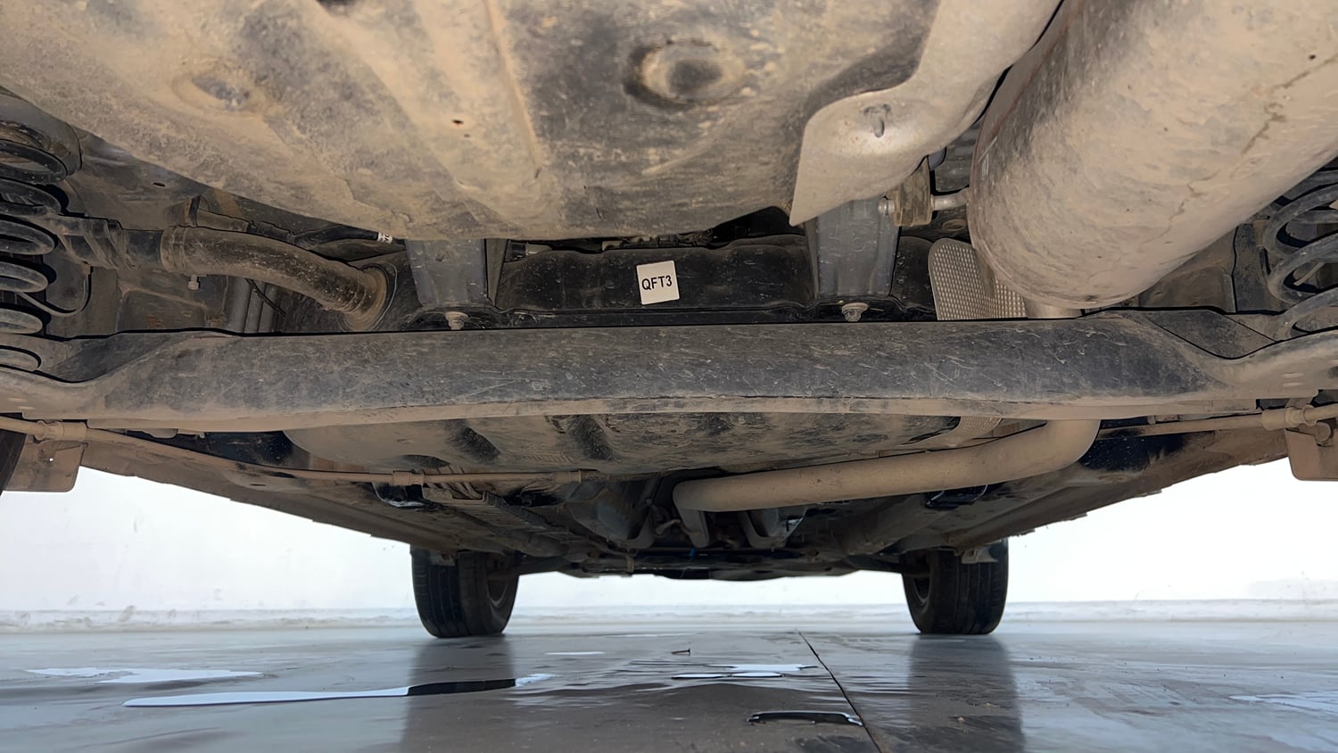 Used 2020 Hyundai Venue SX 1.4 CRDi Diesel Manual extra REAR UNDERBODY VIEW (TAKEN FROM REAR)