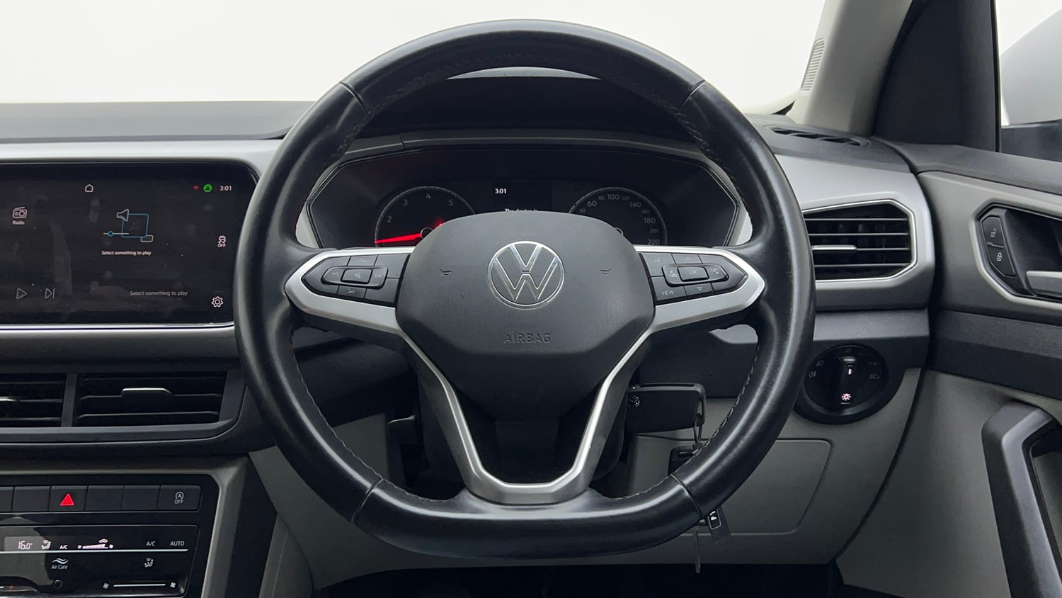 Used 2023 Volkswagen Taigun Highline 1.0 TSI MT Petrol Manual interior STEERING VIEW