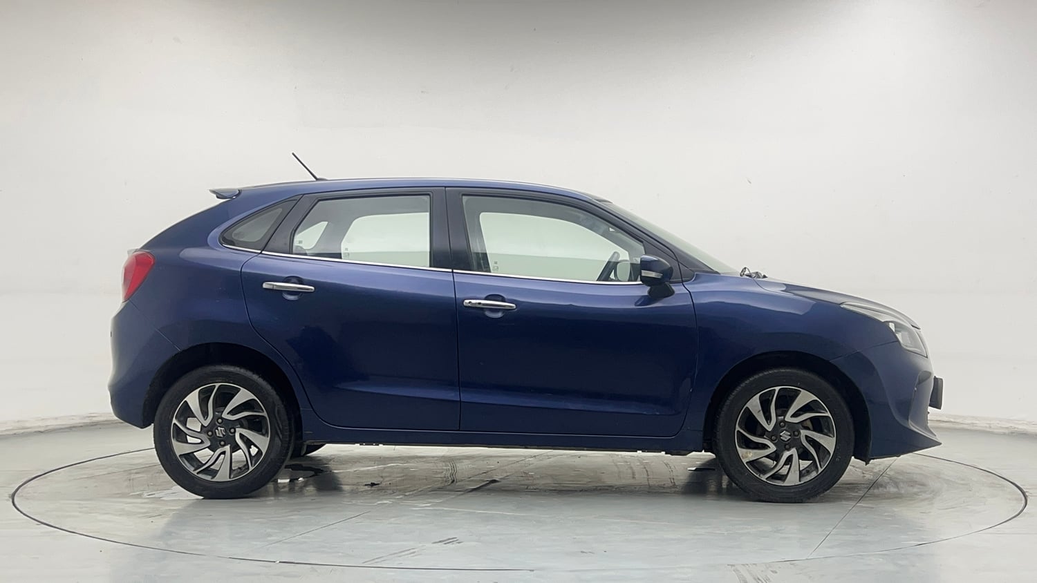 Used 2021 Maruti Suzuki Baleno Zeta Petrol Manual exterior RIGHT SIDE VIEW