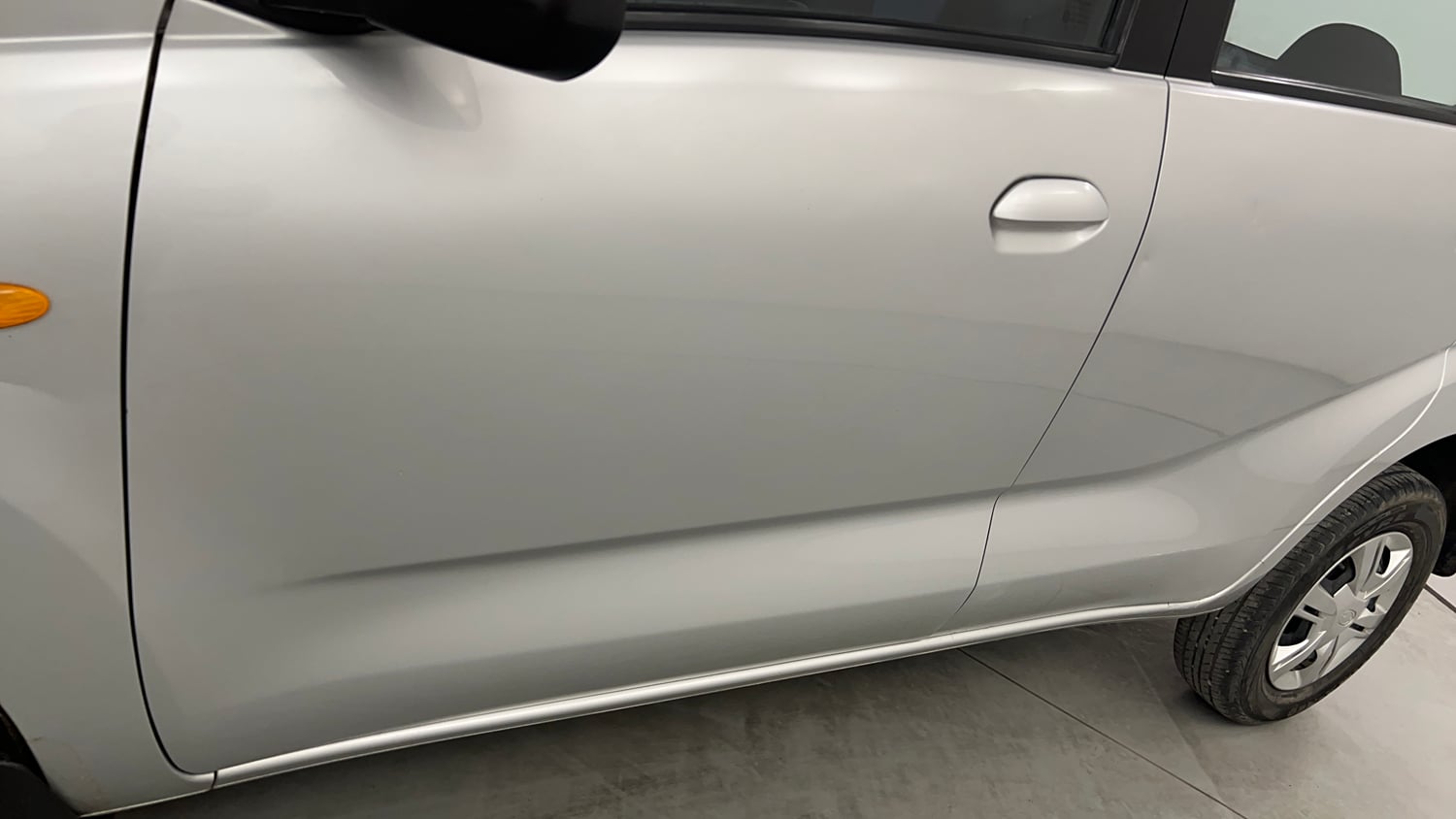Used 2019 Datsun Redi-GO S 1.0 Petrol Manual dents MINOR SCRATCH