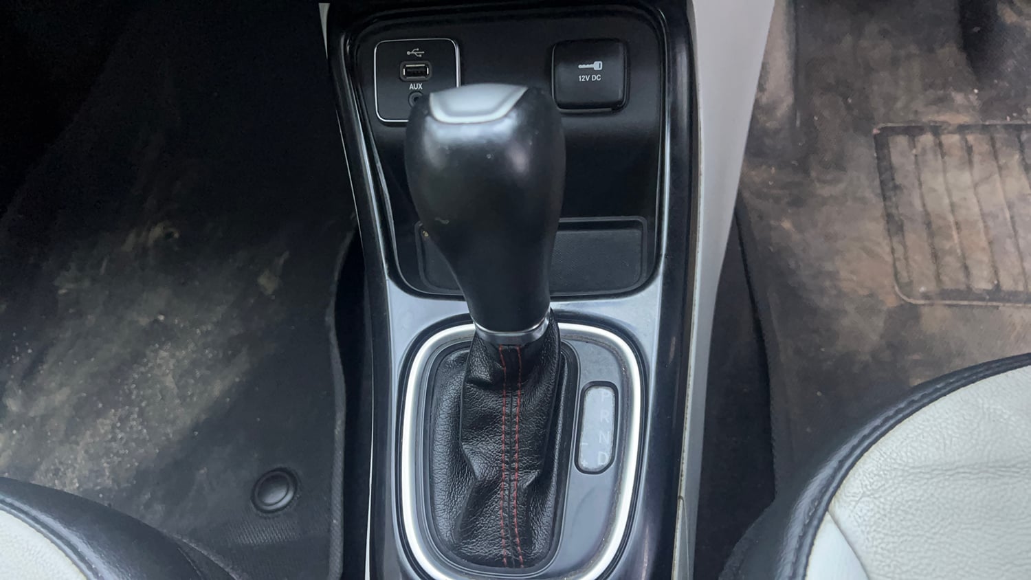 Used 2019 Jeep Compass Limited 1.4 Petrol AT Petrol Automatic interior GEAR  KNOB VIEW
