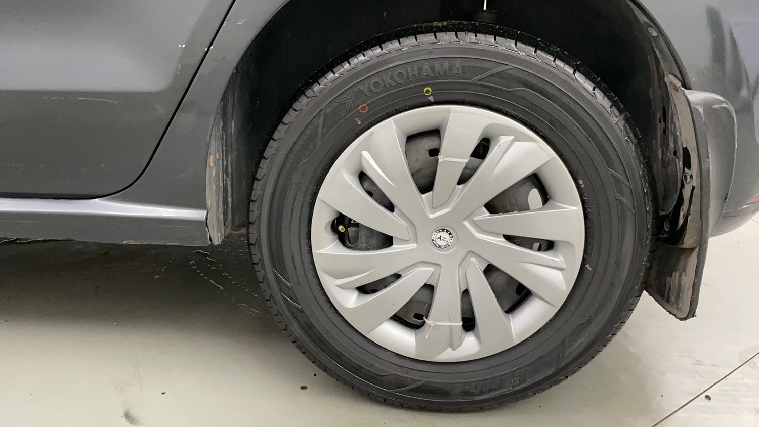 Used 2015 Volkswagen Polo Trendline 1.2L (P) Petrol Manual tyres LEFT REAR TYRE RIM VIEW