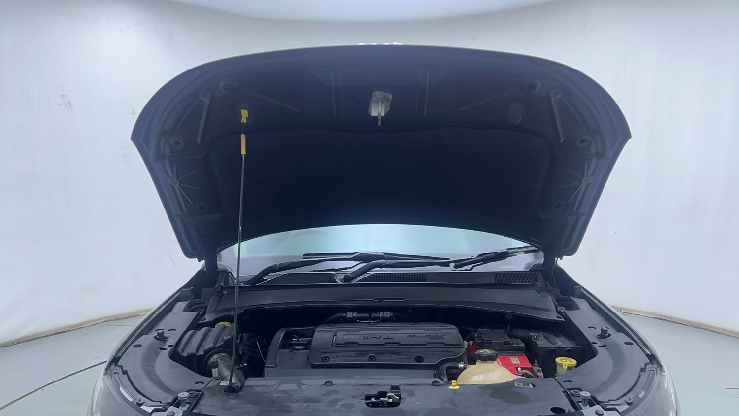 Used 2019 Jeep Compass Limited 1.4 Petrol AT Petrol Automatic engine ENGINE & BONNET OPEN FRONT VIEW