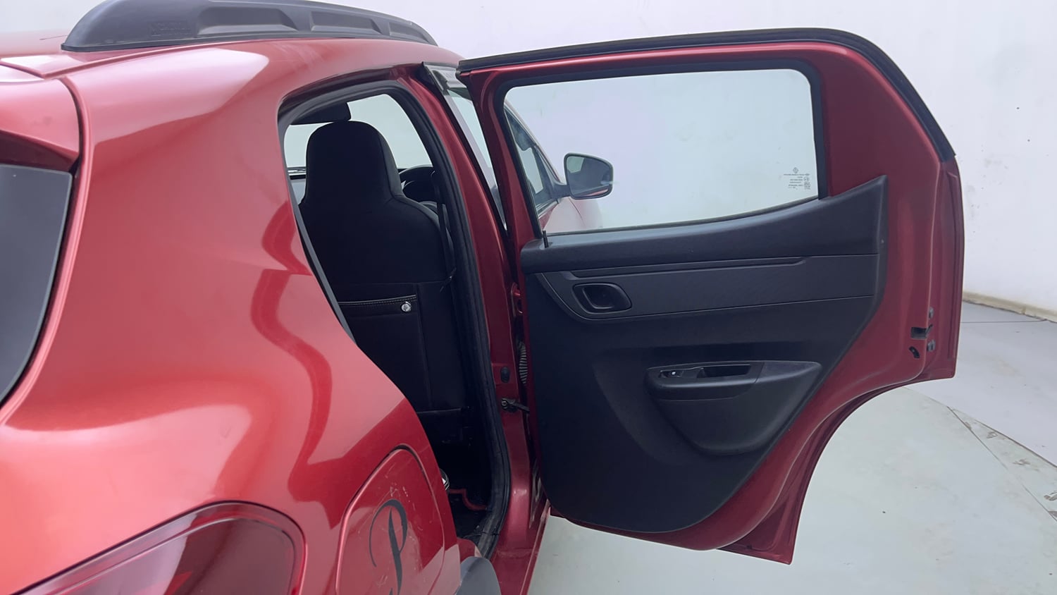 Used 2020 Renault Kwid RXT 1.0 Opt Petrol Manual interior RIGHT REAR DOOR OPEN VIEW