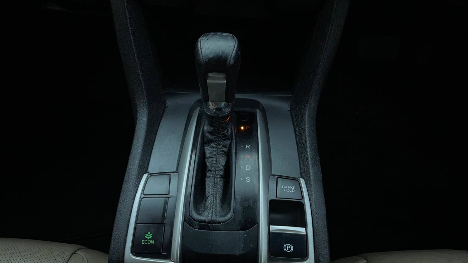 Used 2020 Honda Civic ZX CVT Petrol Petrol Automatic interior GEAR  KNOB VIEW