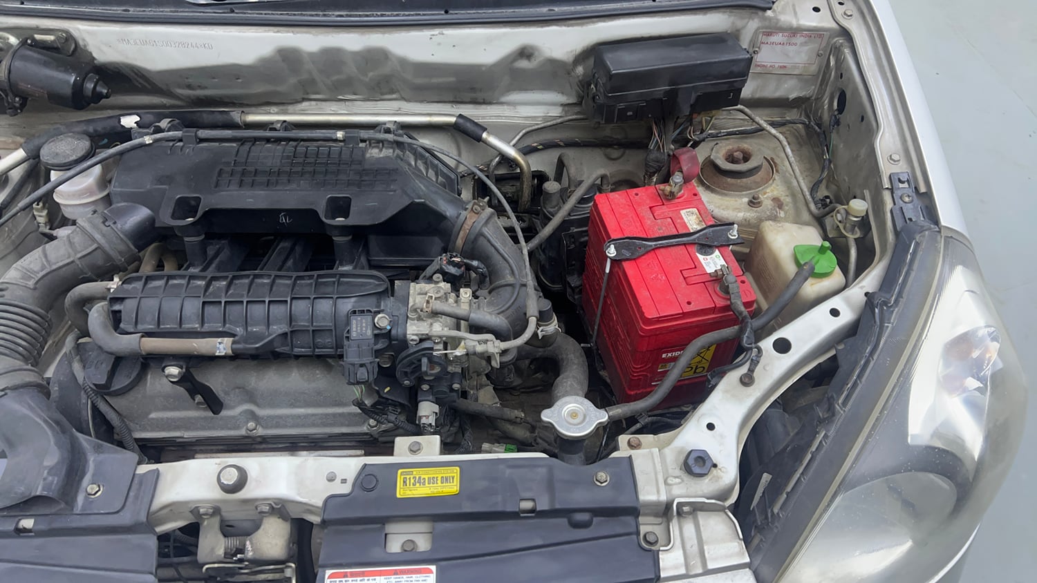 Used 2014 Maruti Suzuki Alto 800 Lxi Petrol Manual engine ENGINE LEFT SIDE VIEW