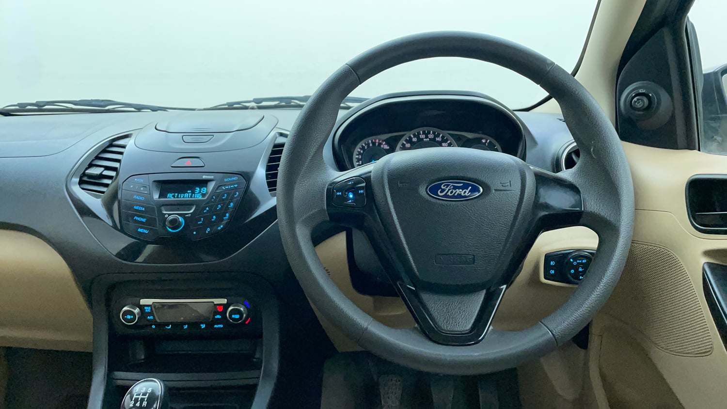 Used 2017 Ford Figo Aspire Titanium 1.2 Ti-VCT Petrol Manual interior STEERING VIEW