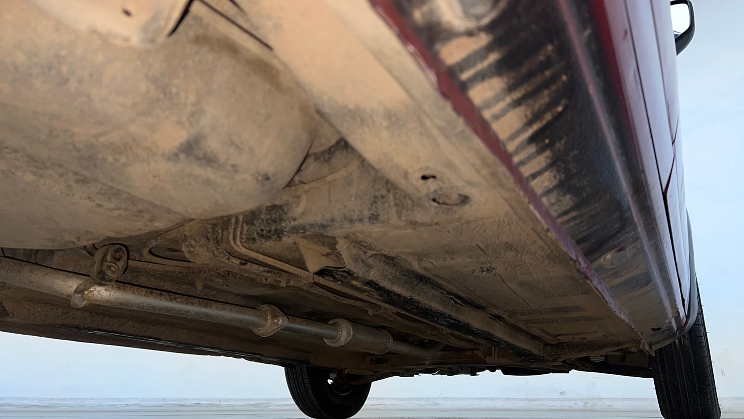 Used 2016 Renault Kwid RXL Petrol Manual extra REAR RIGHT UNDERBODY VIEW
