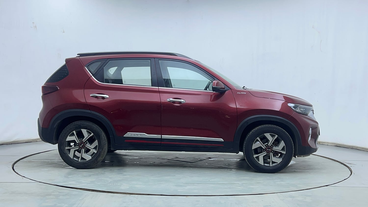 Used 2020 Kia Sonet GTX Plus 1.5 AT Diesel Automatic exterior RIGHT SIDE VIEW