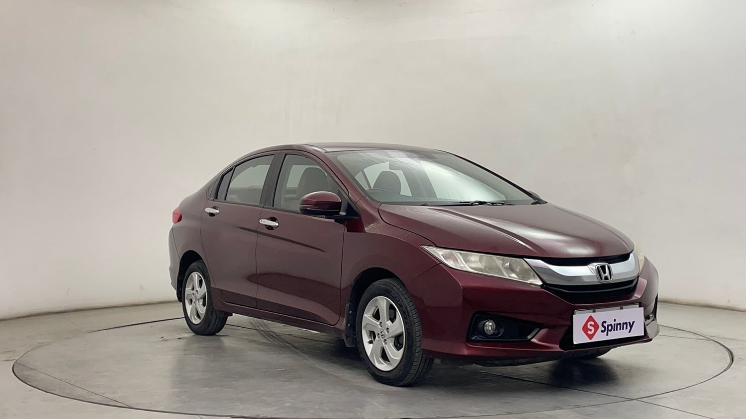 Used 2016 Honda City VX (O) MT Petrol Manual exterior RIGHT FRONT CORNER VIEW