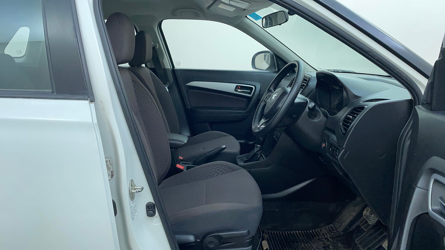 Used 2022 Toyota Urban Cruiser High Grade AT Petrol Automatic interior RIGHT SIDE FRONT DOOR CABIN VIEW