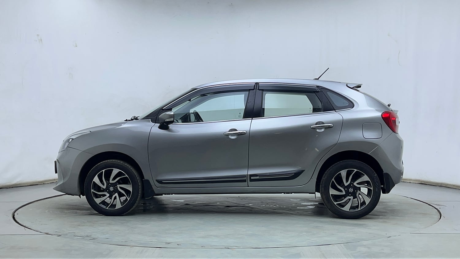 Used 2021 Maruti Suzuki Baleno Zeta Petrol Manual exterior LEFT SIDE VIEW