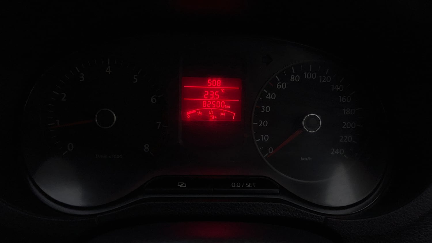 Used 2013 Volkswagen Polo Comfortline 1.2L (P) Petrol Manual interior CLUSTERMETER VIEW