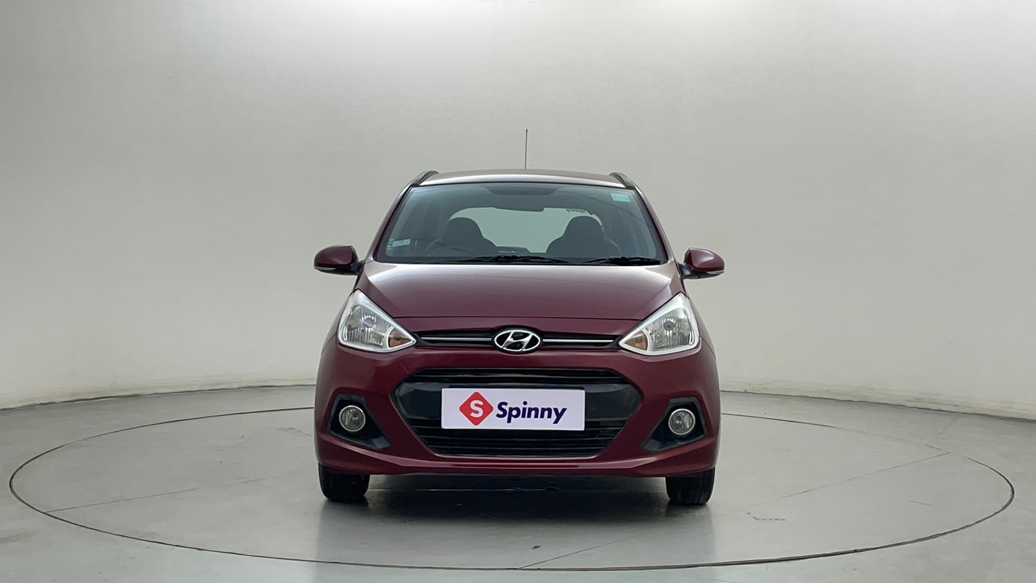 Used 2016 Hyundai Grand i10 Asta AT 1.2 Kappa VTVT Petrol Automatic exterior FRONT VIEW