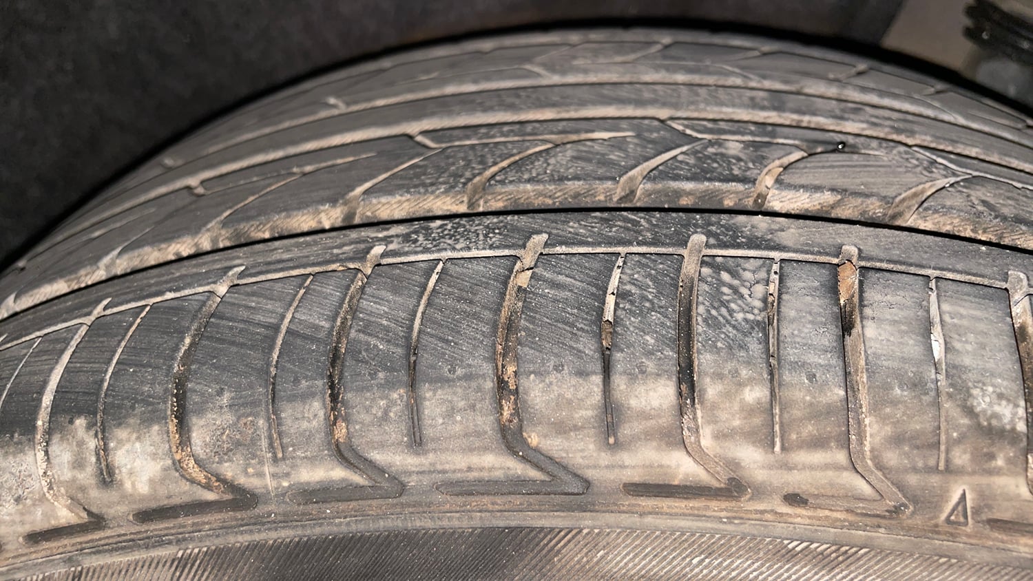 Used 2020 Honda Civic ZX CVT Petrol Petrol Automatic tyres LEFT REAR TYRE TREAD VIEW