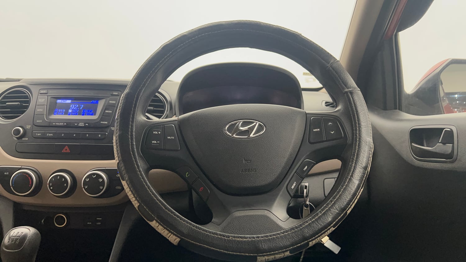 Used 2018 Hyundai Grand i10 Magna 1.2 Kappa VTVT Petrol Manual interior STEERING VIEW