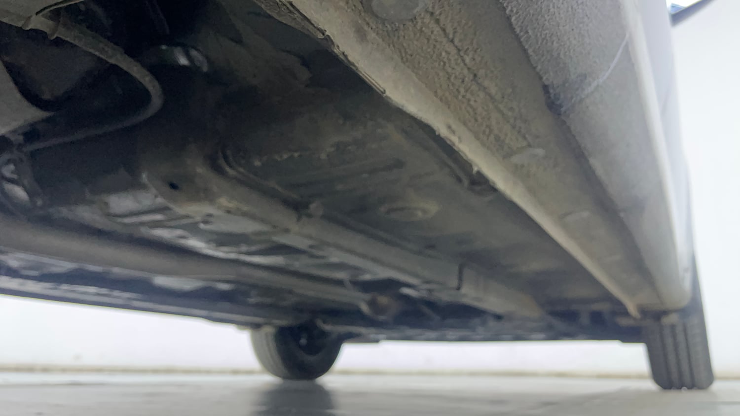 Used 2024 Hyundai Grand i10 Nios Magna 1.2 Kappa Petrol Manual extra REAR RIGHT UNDERBODY VIEW