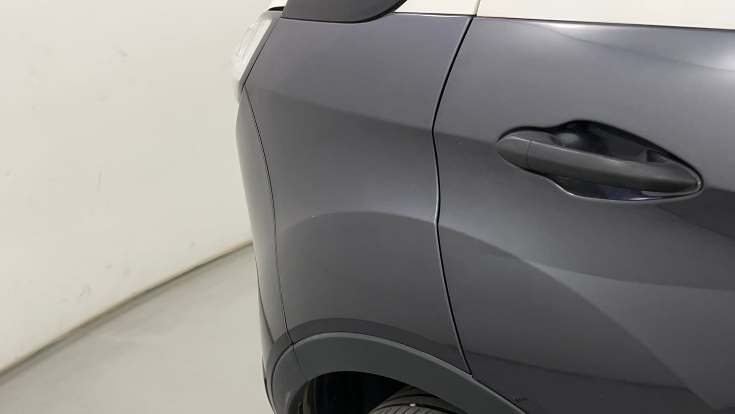 Used 2019 Tata Nexon XM Petrol Manual dents MINOR SCRATCH