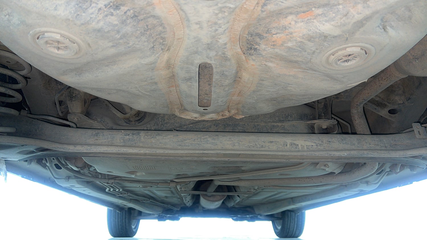 Used 2021 Maruti Suzuki Baleno Zeta Petrol Manual extra REAR UNDERBODY VIEW (TAKEN FROM REAR)