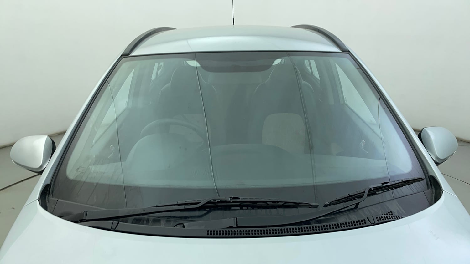 Used 2019 Hyundai Grand i10 Sportz AT 1.2 Kappa VTVT Petrol Automatic exterior FRONT WINDSHIELD VIEW