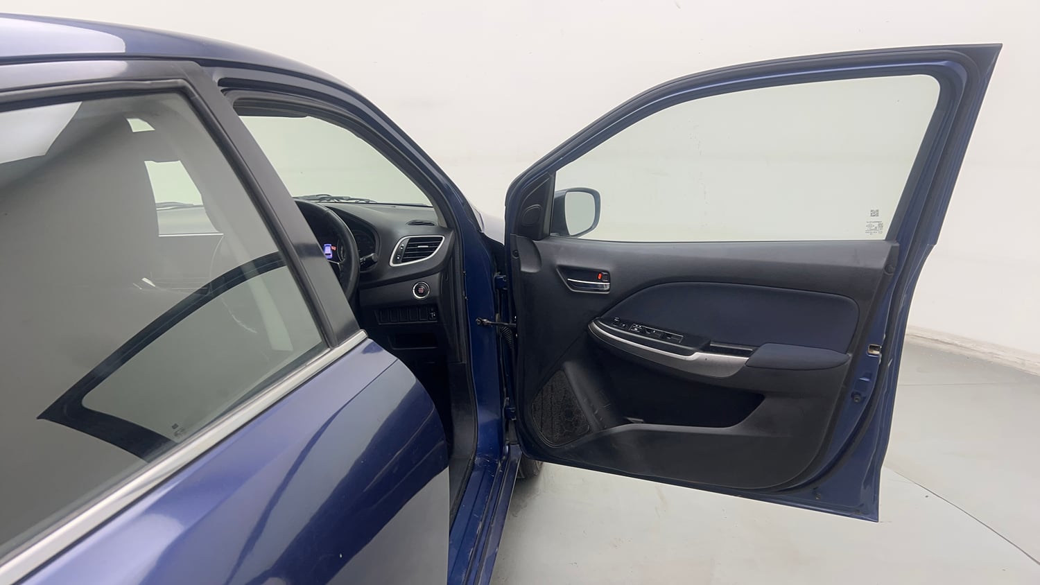 Used 2021 Maruti Suzuki Baleno Zeta Petrol Manual interior RIGHT FRONT DOOR OPEN VIEW
