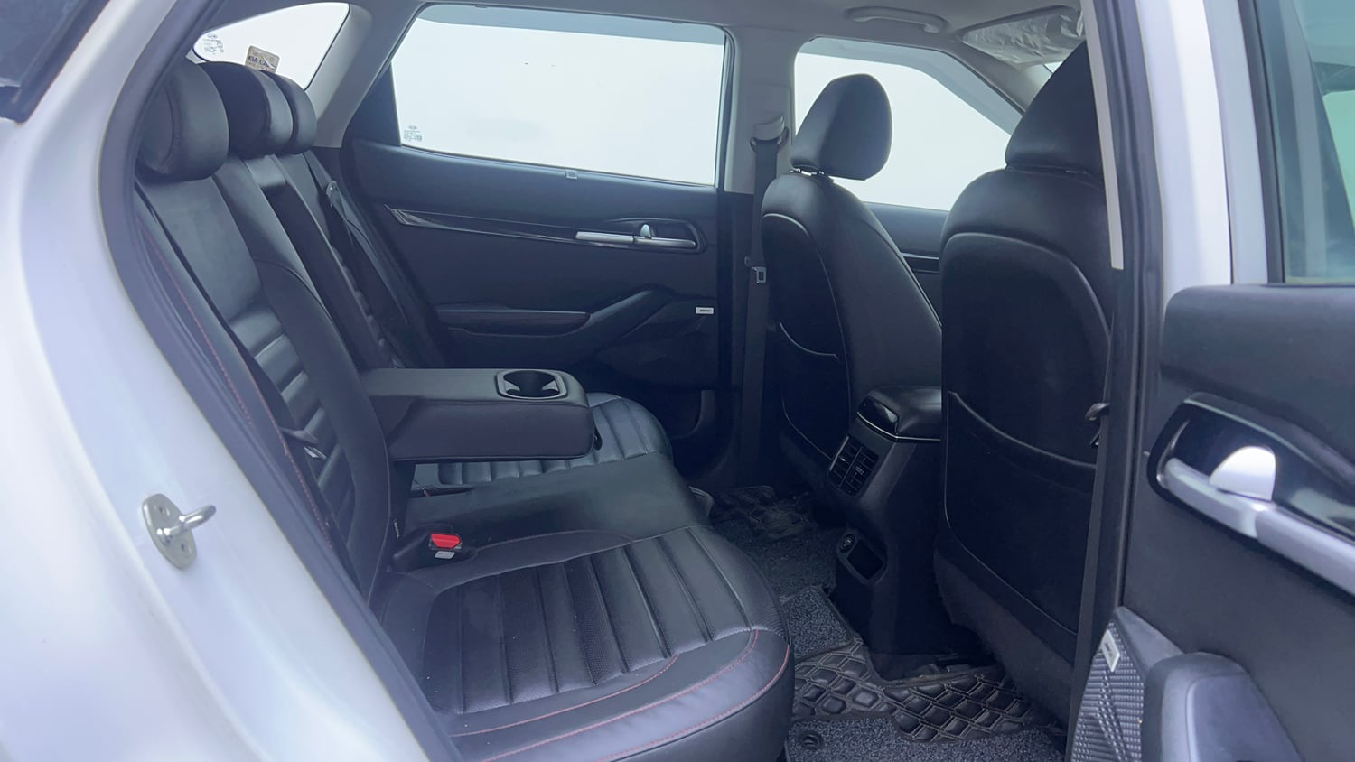Used 2020 Kia Seltos GTX Plus 1.4 Petrol Manual interior RIGHT SIDE REAR DOOR CABIN VIEW