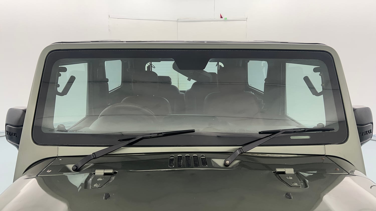 Used 2022 mahindra Thar LX Hard Top Diesel AT 4WD Diesel Automatic exterior FRONT WINDSHIELD VIEW