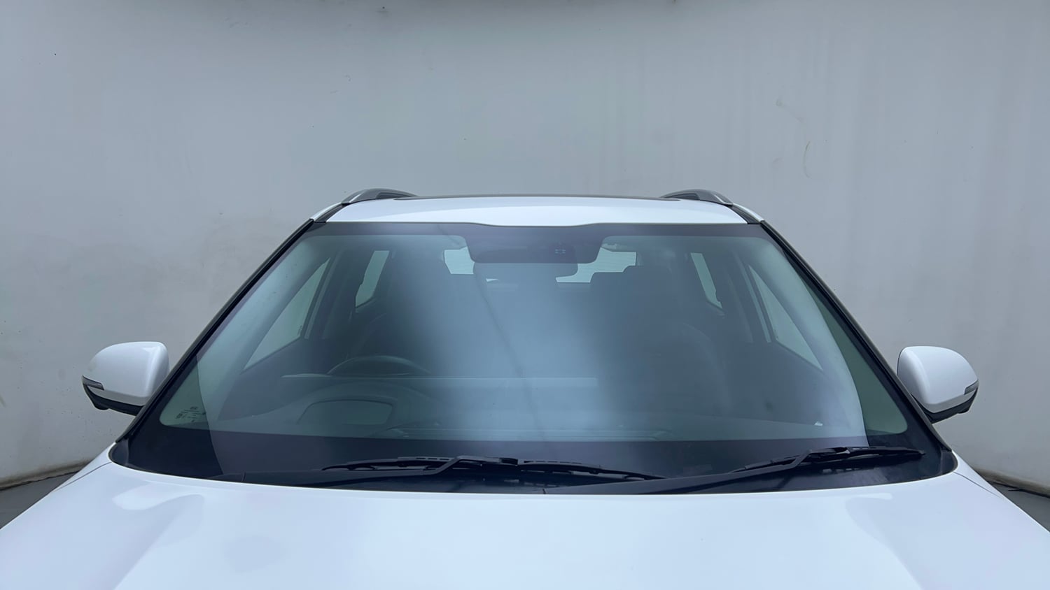 Used 2020 Kia Seltos GTX Plus 1.4 Petrol Manual exterior FRONT WINDSHIELD VIEW