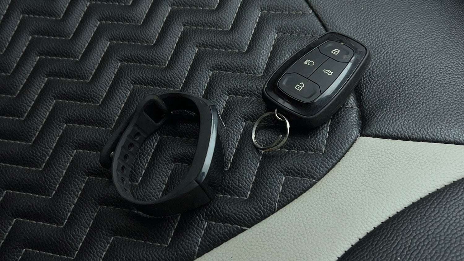 Used 2021 Tata Nexon XZA Plus Petrol Automatic extra CAR KEY VIEW