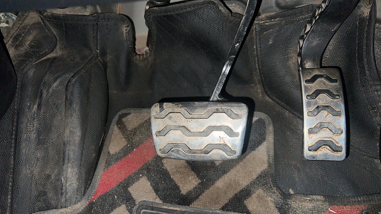 Used 2020 Kia Sonet GTX Plus 1.5 AT Diesel Automatic interior PEDALS VIEW