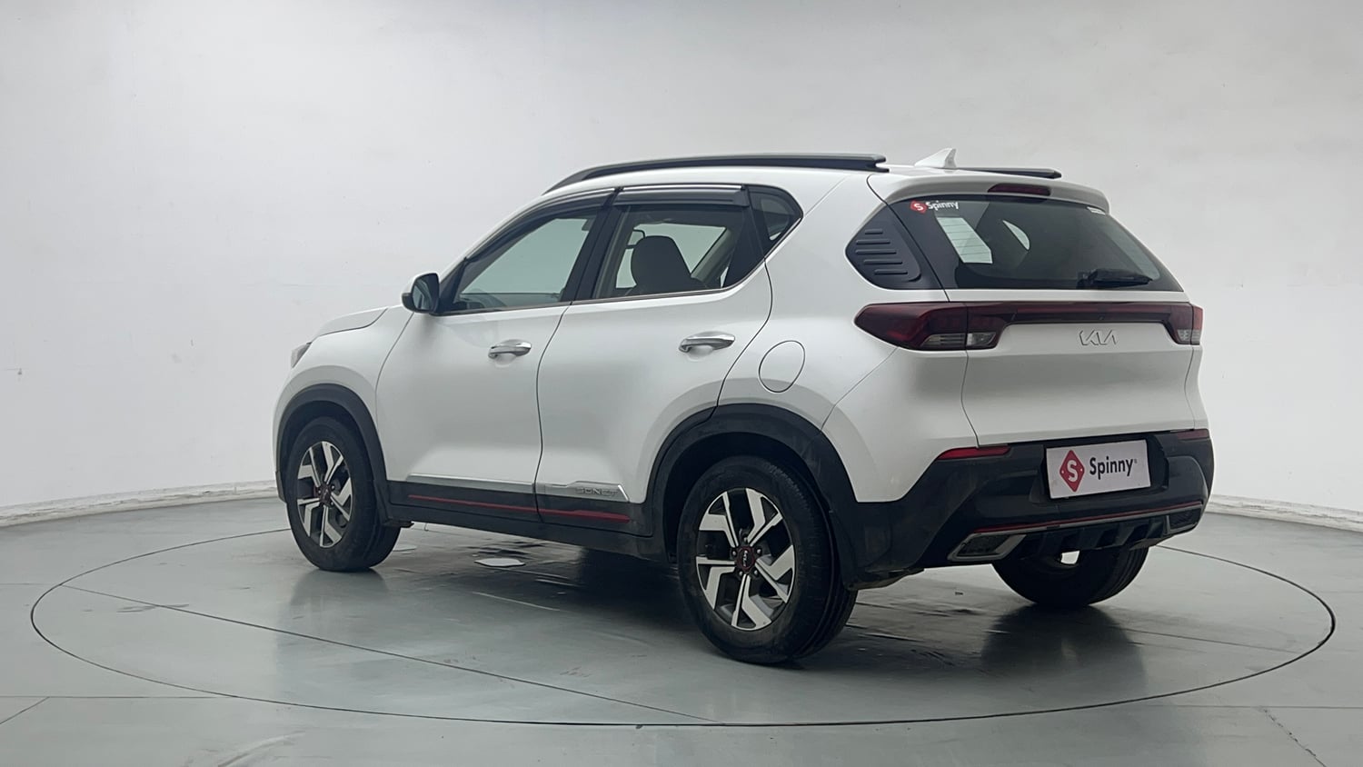 Used 2022 Kia Sonet GTX Plus 1.5 AT Diesel Automatic exterior LEFT REAR CORNER VIEW