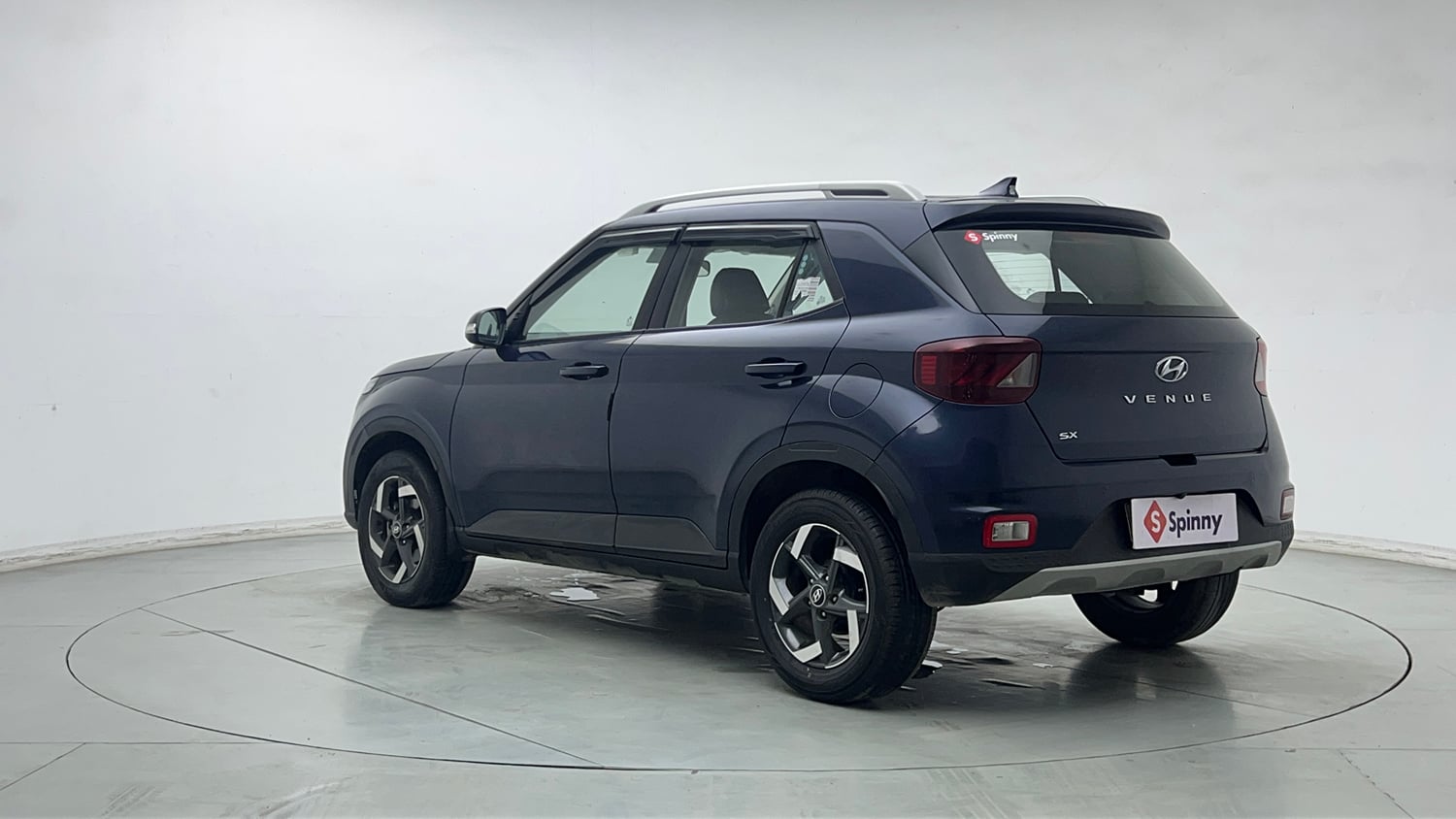 Used 2020 Hyundai Venue SX 1.4 CRDi Diesel Manual exterior LEFT REAR CORNER VIEW
