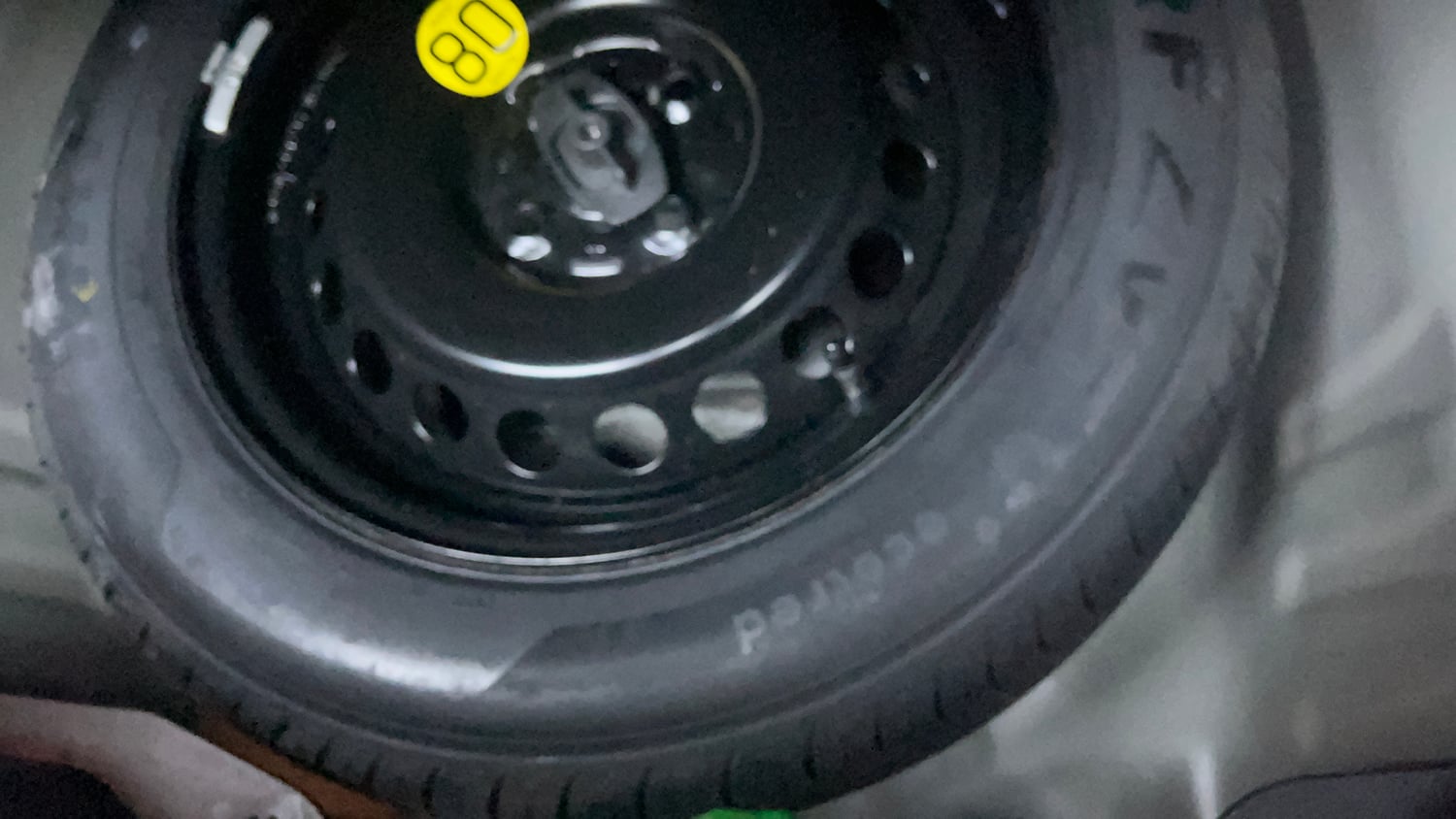 Used 2021 Maruti Suzuki Baleno Zeta Petrol Manual tyres SPARE TYRE VIEW
