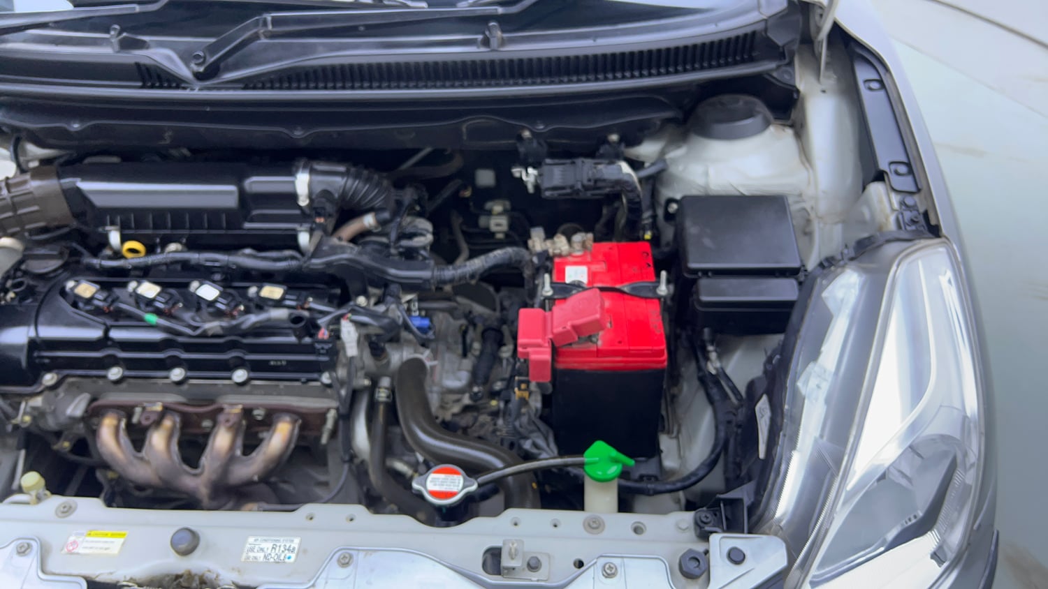Used 2017 Maruti Suzuki Baleno Zeta 1.2 AT Petrol Automatic engine ENGINE LEFT SIDE VIEW