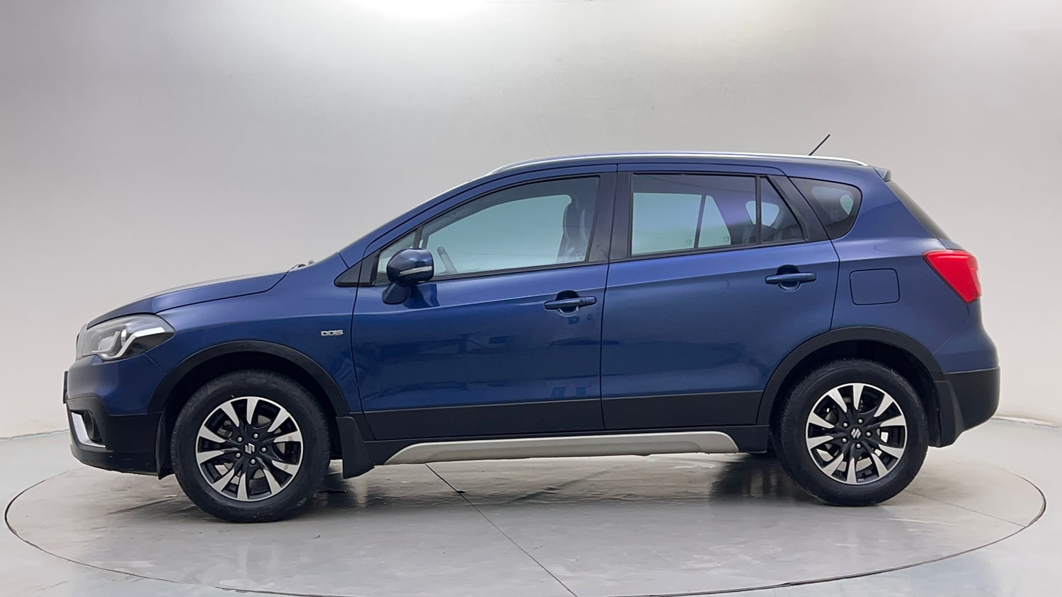 Used 2018 Maruti Suzuki S-Cross Alpha 1.3 Diesel Manual exterior LEFT SIDE VIEW