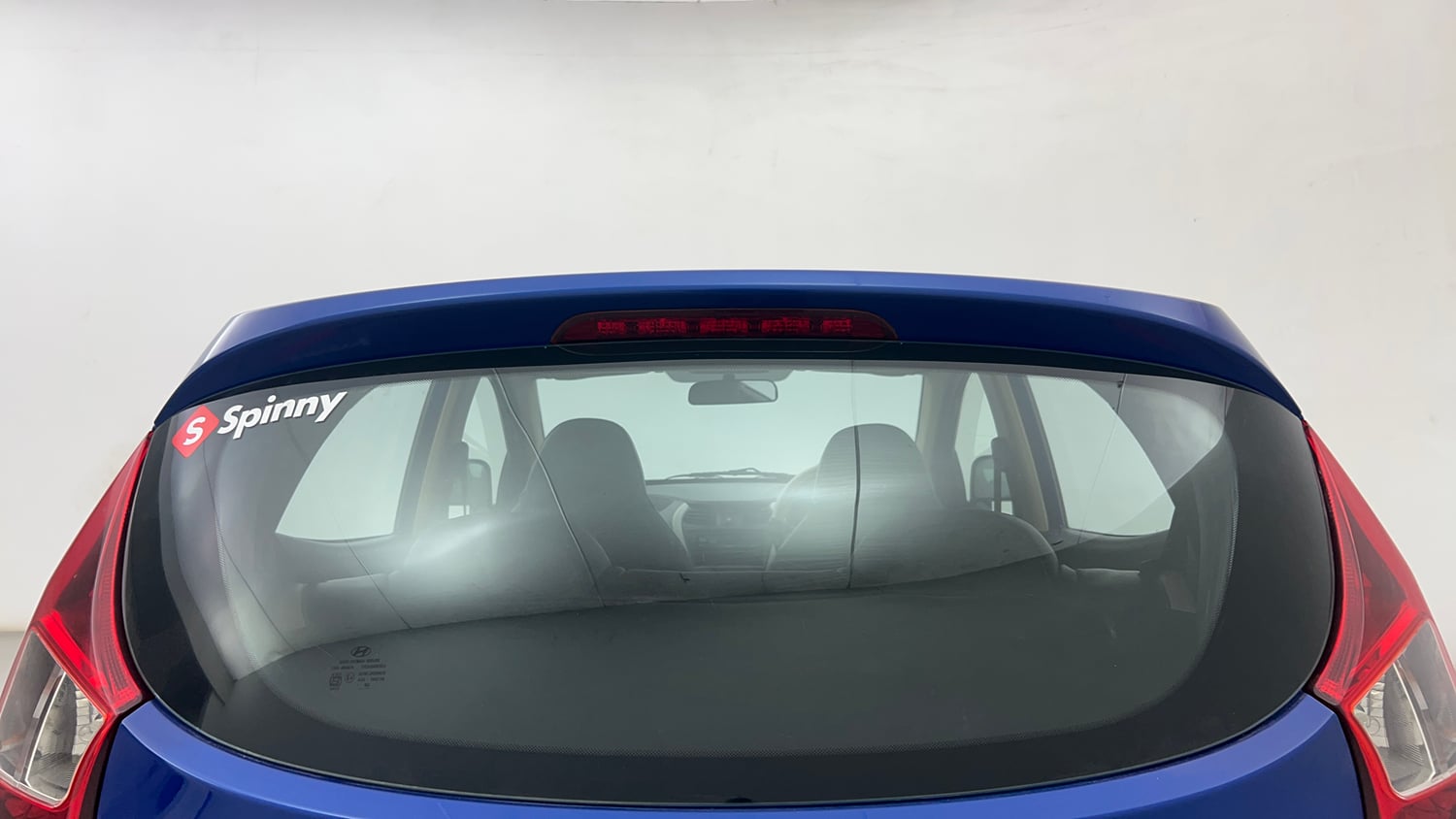 Used 2016 Hyundai Eon Era + AirBag Petrol Manual exterior BACK WINDSHIELD VIEW