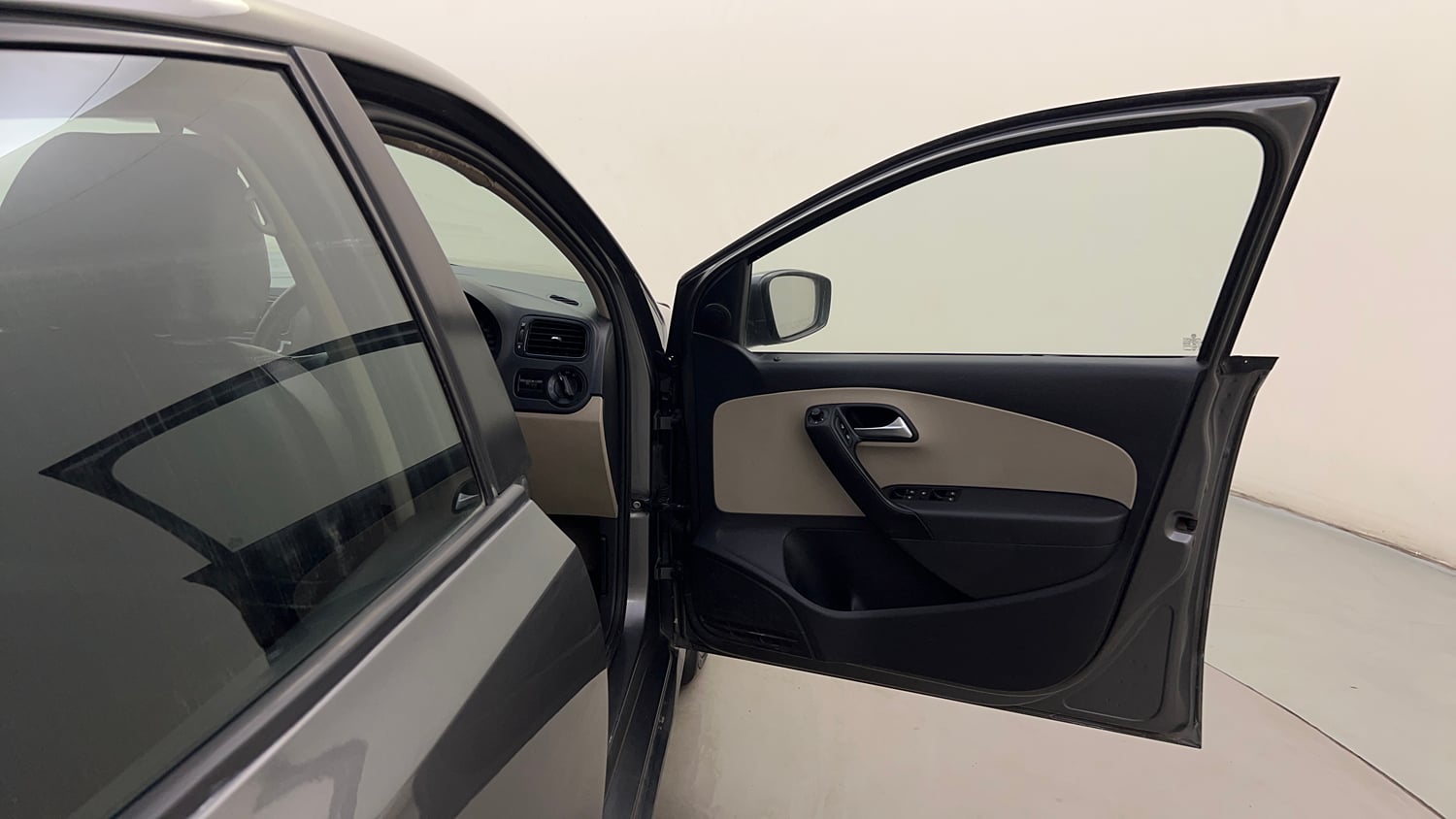Used 2013 Volkswagen Polo Comfortline 1.2L (P) Petrol Manual interior RIGHT FRONT DOOR OPEN VIEW