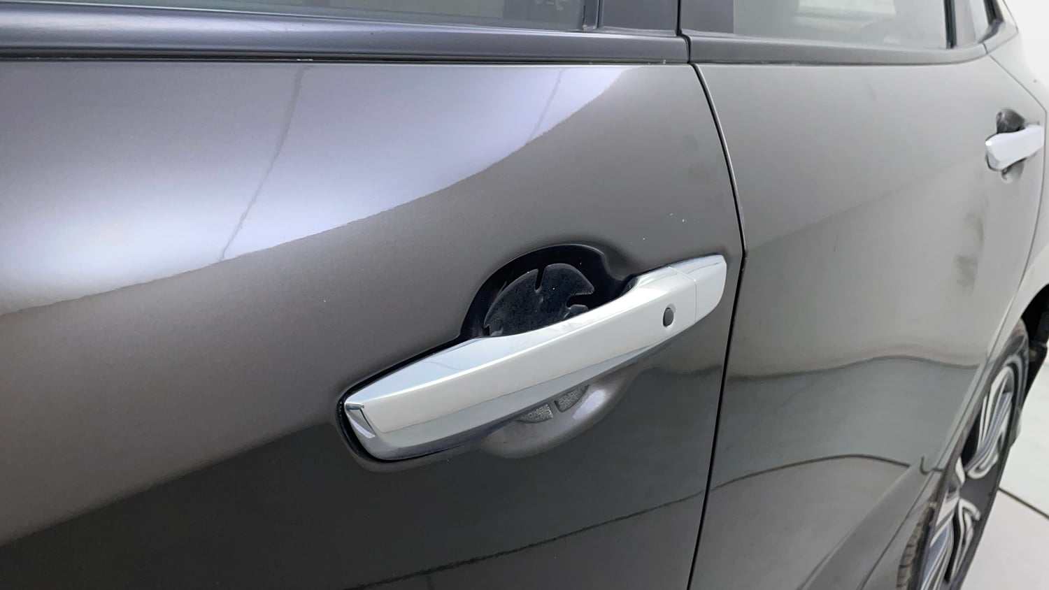 Used 2020 Honda Civic ZX CVT Petrol Petrol Automatic dents MINOR SCRATCH