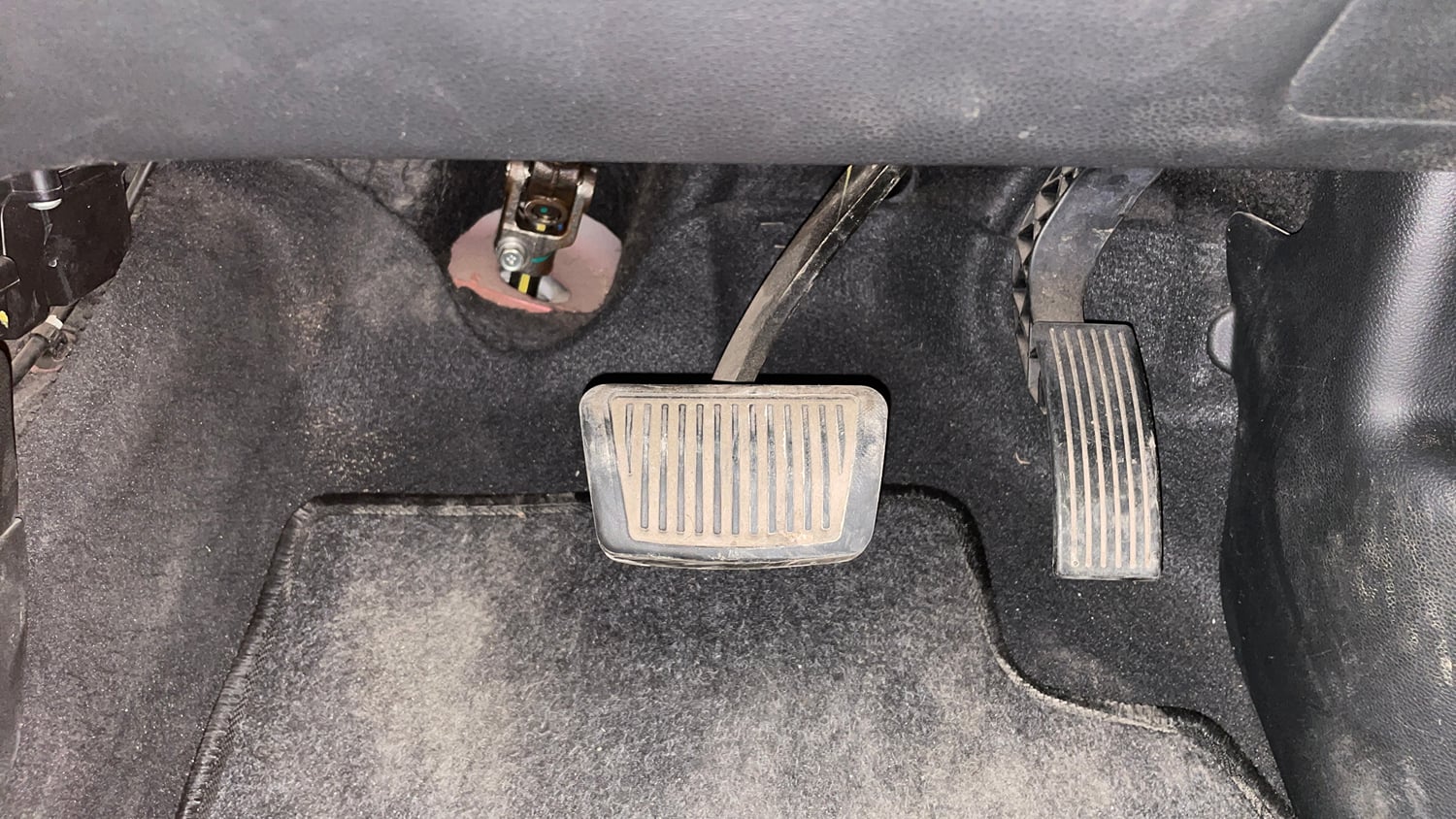 Used 2016 Hyundai Grand i10 Asta AT 1.2 Kappa VTVT Petrol Automatic interior PEDALS VIEW